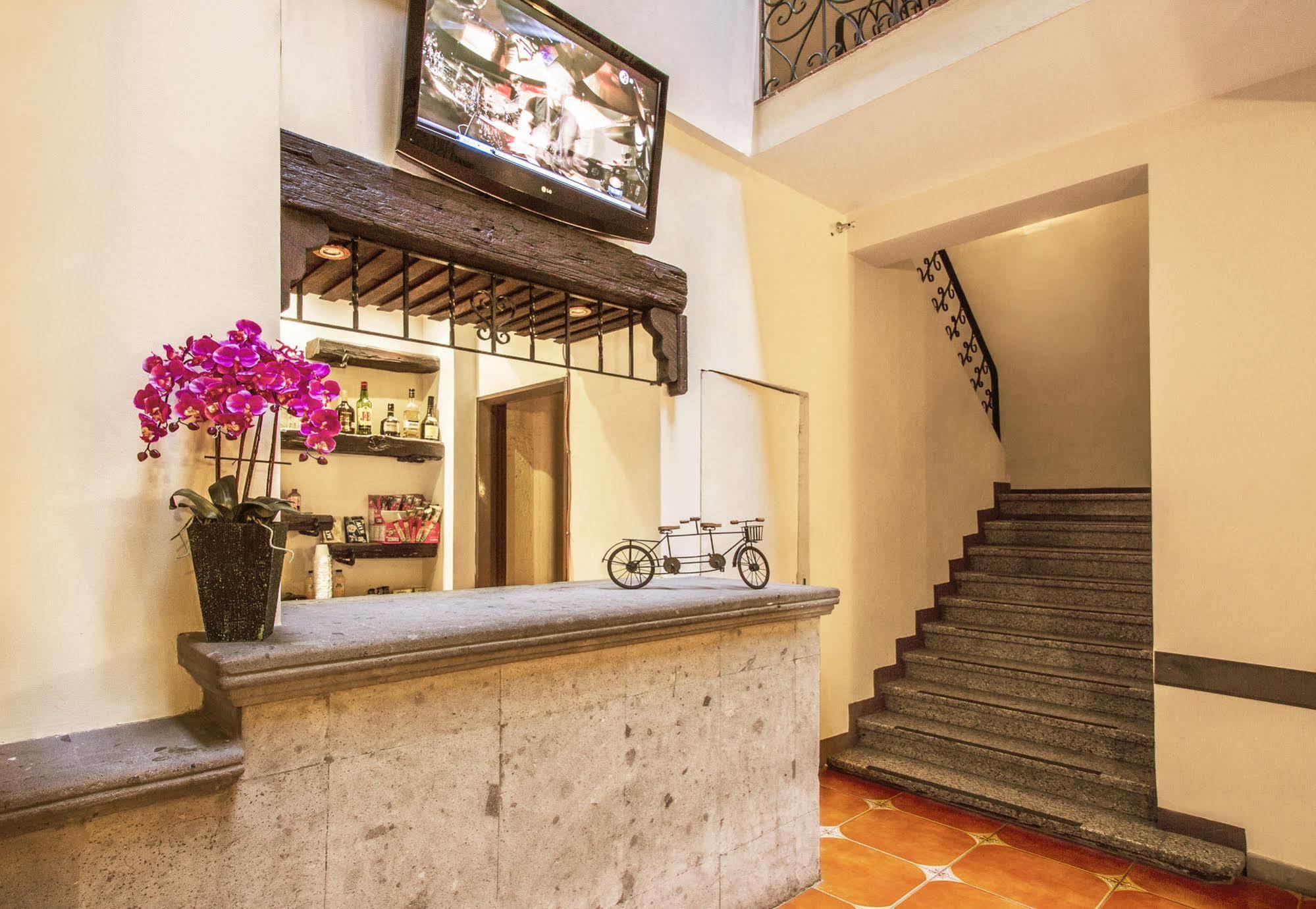 Hotel Templo Mayor Mexico City Exterior photo